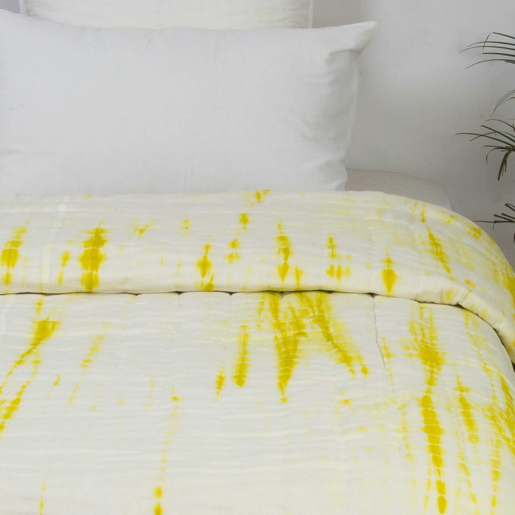 Traditional Handmade Yellow Tie Dye Cotton Jaipuri Razai